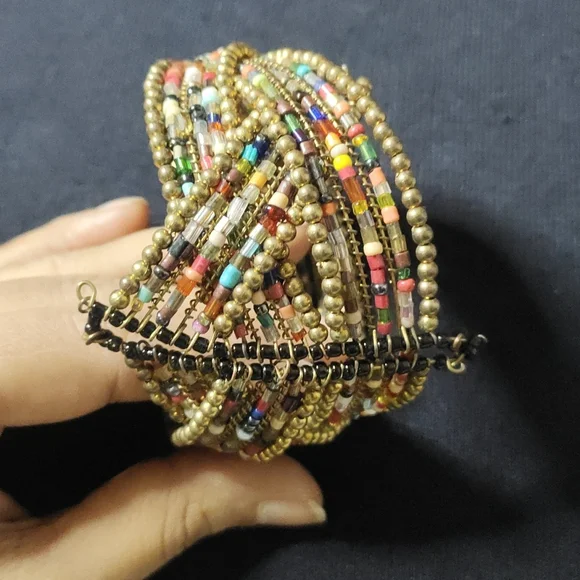 Multicolour adjustable cuff bracelet - Picture 4 of 6